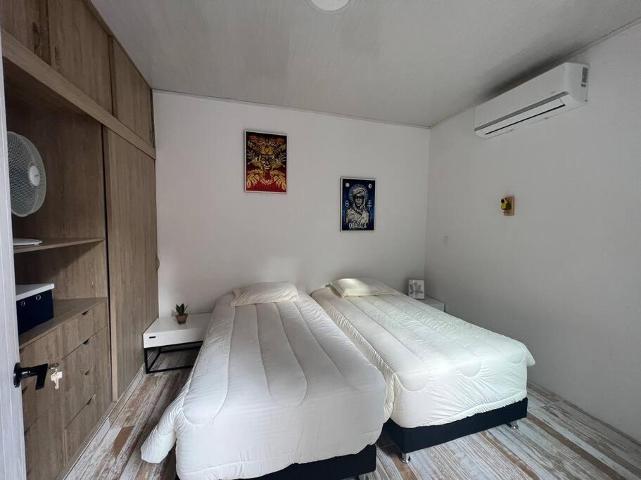 Nueva En San Antonio Cali, La Casa De Tona Villa Luaran gambar