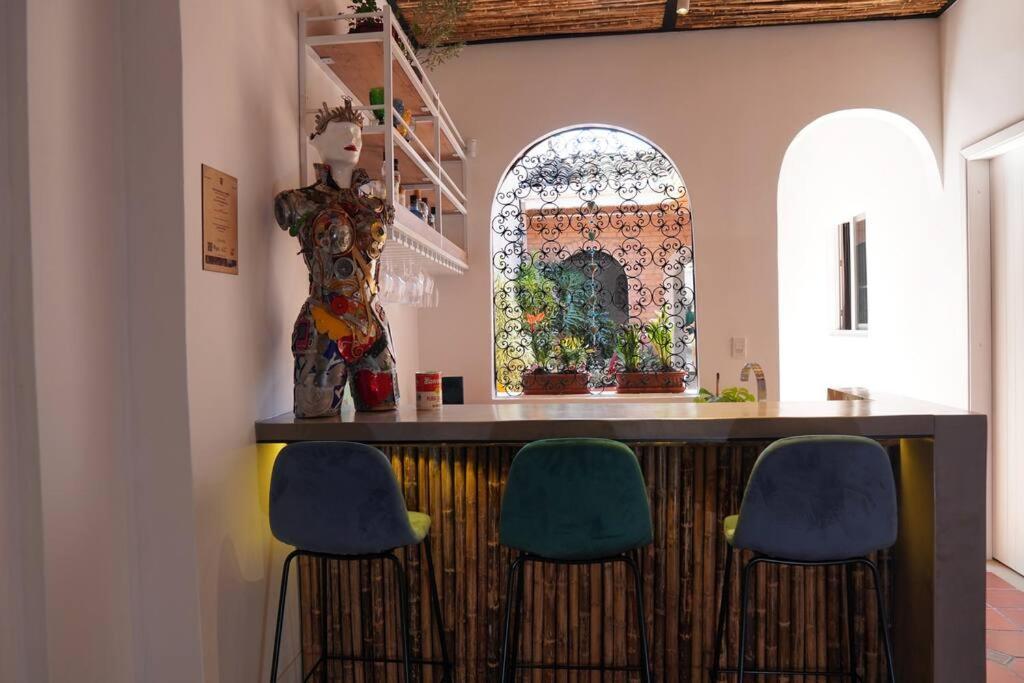 Nueva En San Antonio Cali, La Casa De Tona Villa Luaran gambar