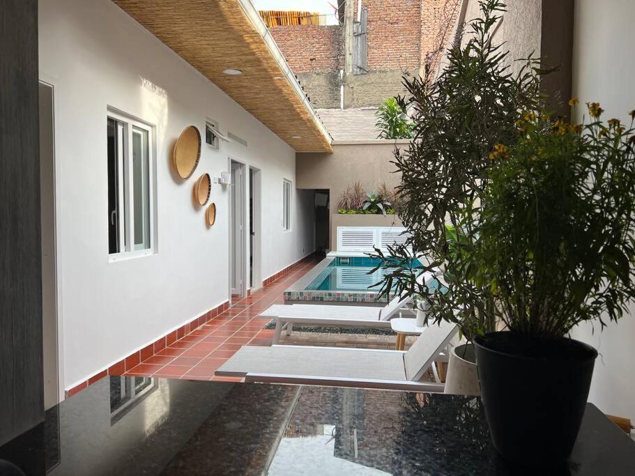 Nueva En San Antonio Cali, La Casa De Tona Villa Luaran gambar